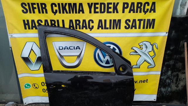 DACİA DUSTER SAG ÖN KAPI