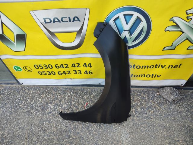 dacia sandero sol ön çamurluk