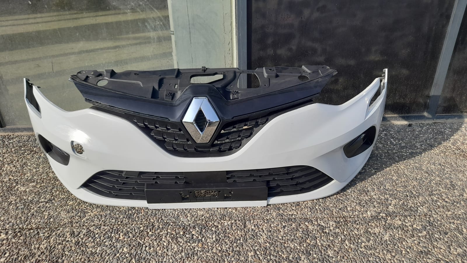 RENALT CLİO 5 ÇİKMA ORJİNAL ÖN TAMPON RENAULT CLİO 5 ÇİKMA PARÇA ANKARA