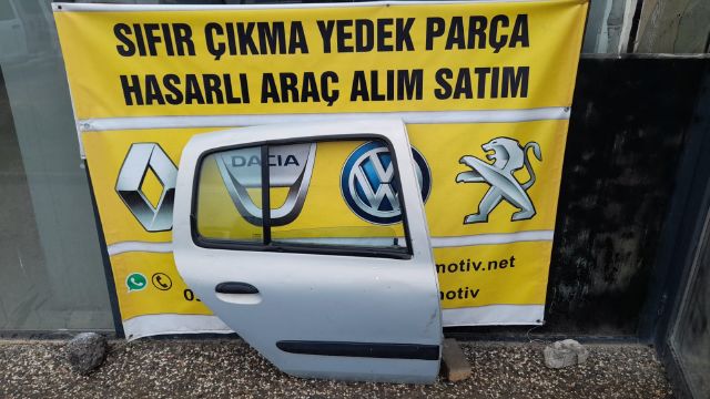 RENAULT CLİO 2 SAG ARKA KAPI RENAULT ÇİKMA PARÇA