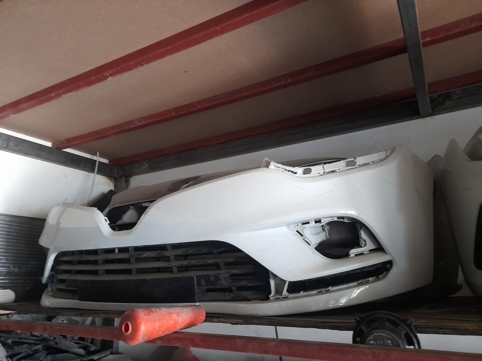 RENAULT CLİO 4 ÖN TAMPON RENAULT ÇİKMA PARÇALAR ANKARA