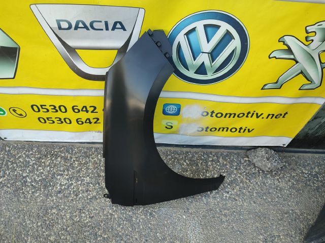 renault clio sag ön çamurluk
