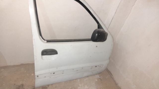 RENAULT KANGO SAG ÖN KAPI
