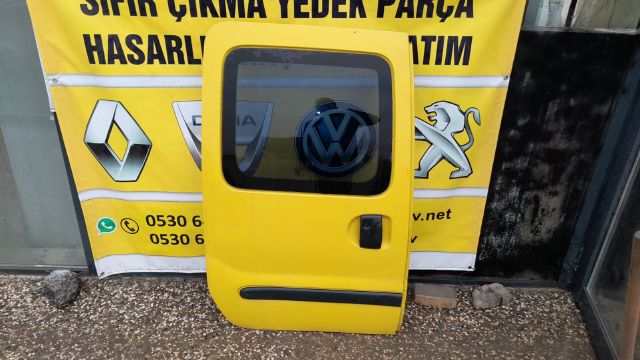 RENAULT KANGO SAG SÜRGÜLÜ KAPI RENAULT KANGO ÇİKMA PARÇA
