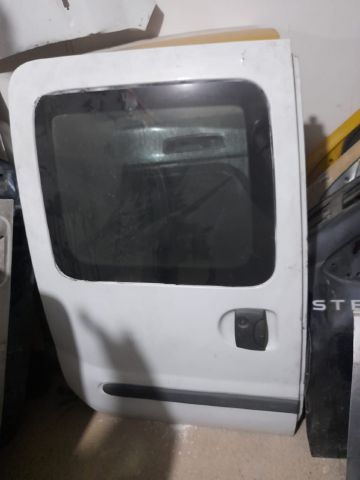 RENAULT KANGOO SAG SÜRGÜLÜ KAPI ÇİKMA ORJİNAL