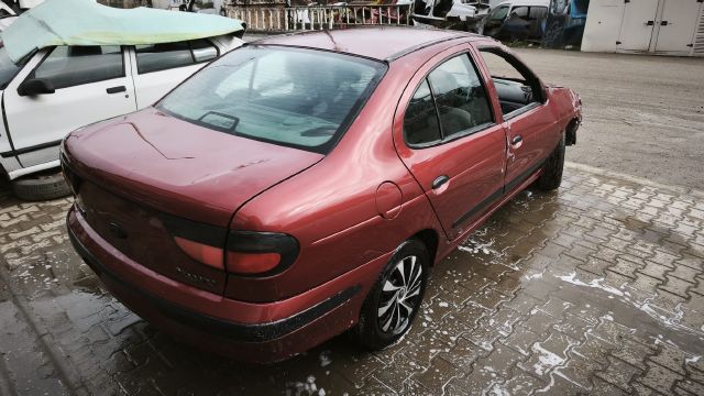 renault megane 1 çikma parça kapı çamurluk bagaj stop ankara ostim renault yedek parça