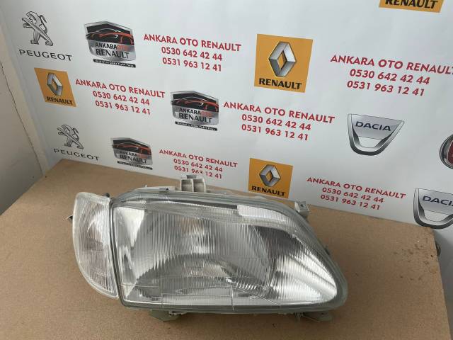 RENAULT MEGANE 1 SAG ÖN FAR  RENAULT MEGANE ÇİKMA YEDEK PARÇA