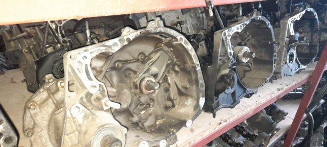 RENAULT MEGANE 2 ÇİKMA  ŞANZIMAN RENAULT MEGANE ÇİKMA PARÇA