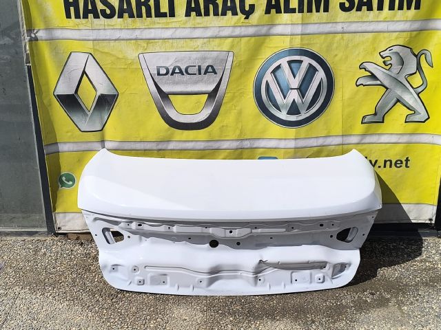 renault megane 4 arka bagaj kapagı renault megane çikmacı ankara