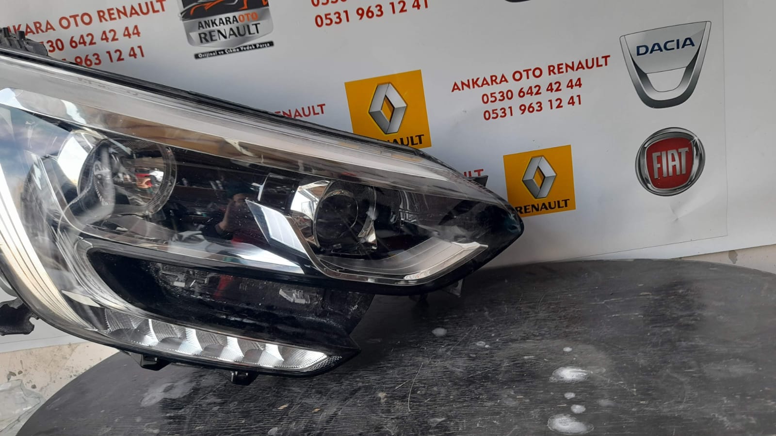RENAULT MEGANE 4 JOY SARI SOKET SAG ÖN FAR RENAULT MEGANE ÇİKMA PARÇALAR