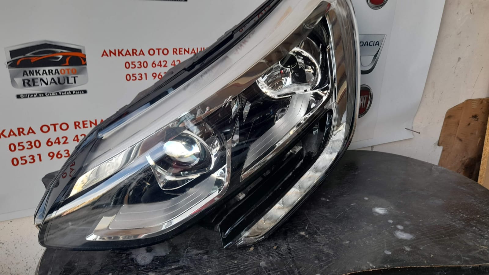 RENAULT MEGANE 4 JOY SOL ÖN FAR RENAULT ÇİKMA PARÇA ANKARA