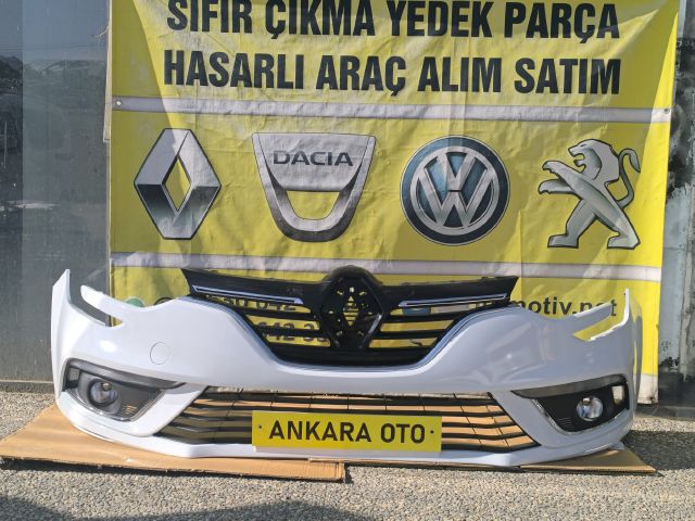 renault megane 4 ön tampon dolu