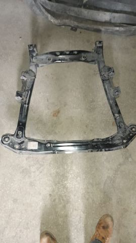 RENAULT SYMBOL ÇİKMA MOTOR BEŞİGİ