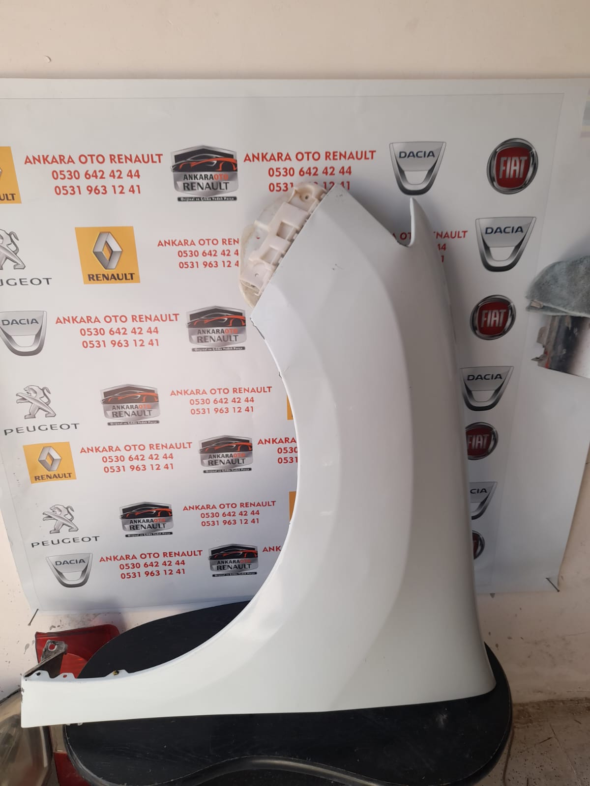 RENAULT SYMBOL JOY SOL ÖN ÇAMURLUK RENAULT SYMBOL ÇİKMA PARÇA