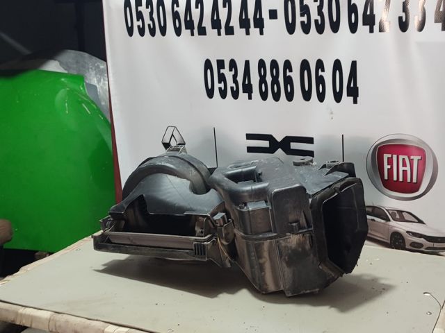 renault symbol kalorifer kutusu